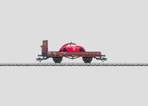 Marklin HO Gauge 46063, Low Sided Car Loaded With a VW Beetle