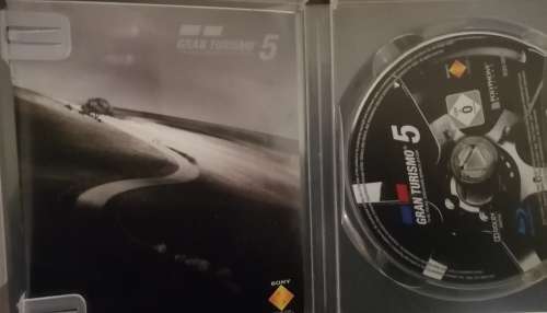 GRAN TURISMO 5 COLLECTORS EDITION