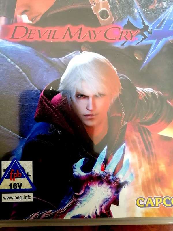 DEVIL MAY CRY 4