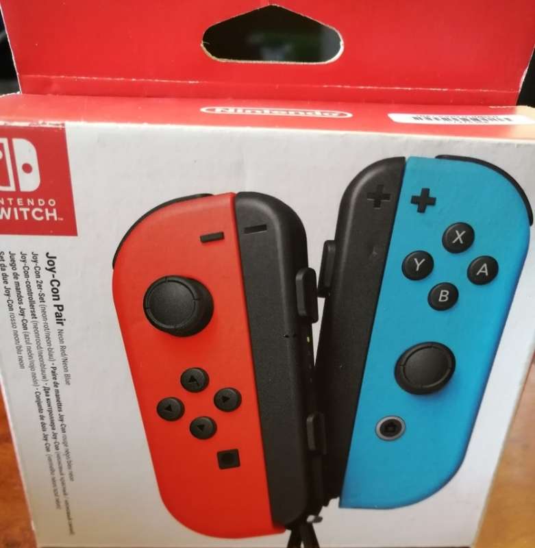NINTENDO SWITCH JOYCON PAIR EXCELLENT CONDITION)