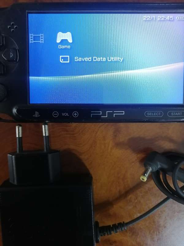PSP  CONSOLE  & Game