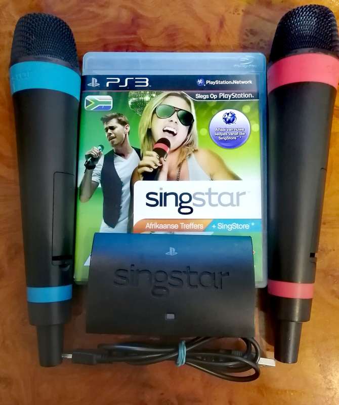 PS3 Wireless Sony Mics Bundle & Free Game