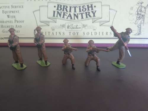 British Infantry Toy.Soldiers 8803