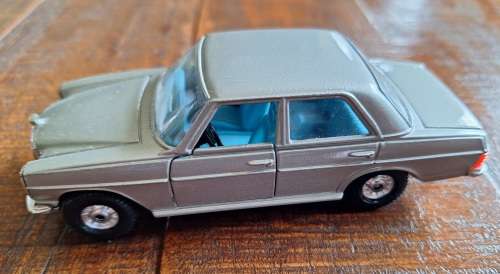 Corgi 285 Mercedes Benz 2400