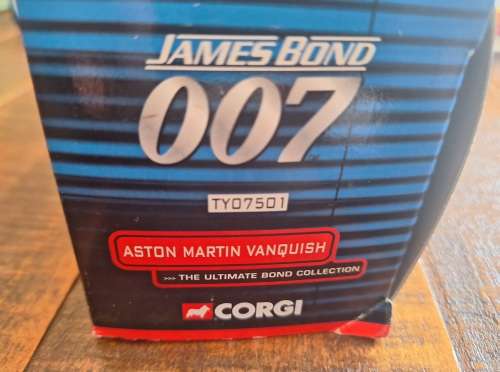 Corgi James Bond 007 Die another day Aston Martin Vanquish