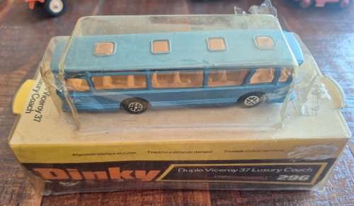 dinky 296 duple viceroy 37 luxury coach