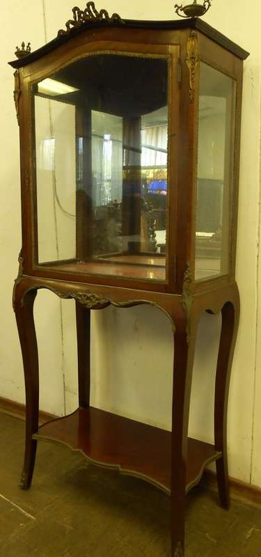 A LATE 19TH CENTURY MAHOGANY FRENCH DISPLAY CABINET-ON-STAND