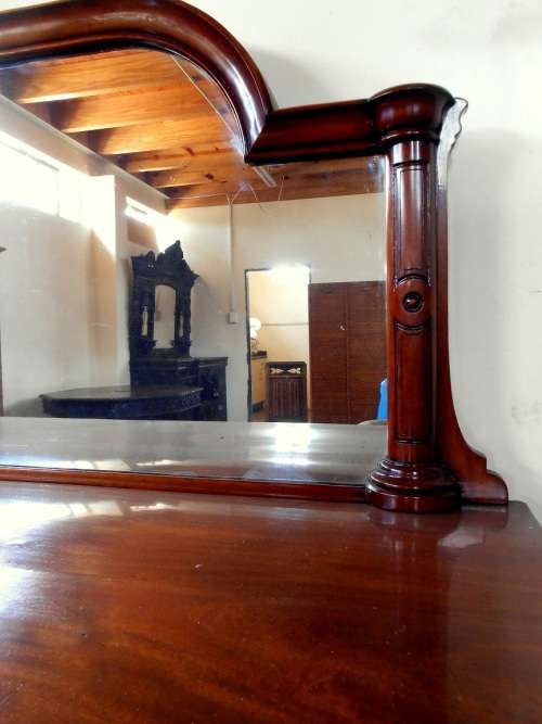Victorian Flamed Mahogany Sideboard