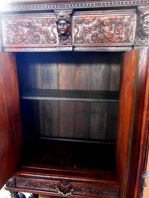15DG2  Dutch Credence
