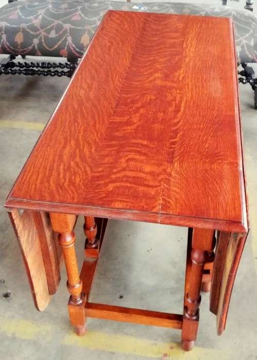 Large Oak Gate Leg Table
