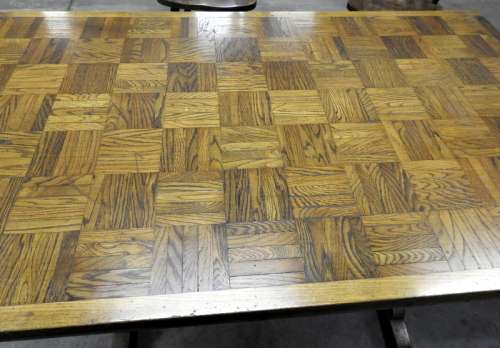 Parquetry table in oak