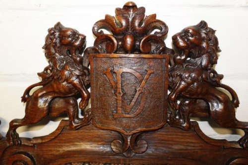 Pair Of Hunting style carvers in Oak