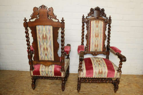 Pair Of Hunting style carvers in Oak