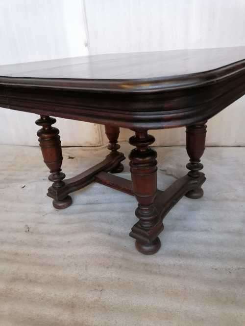 Henry II table in oak