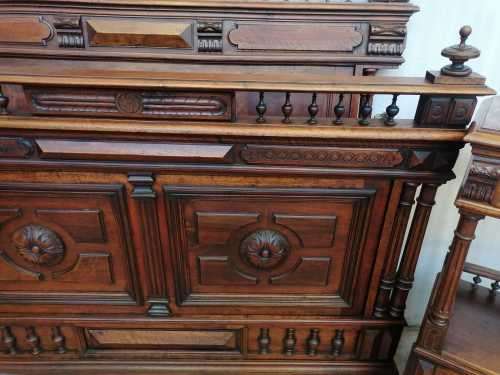 Exquisite Henry II bed in Walnut with matching nightstand