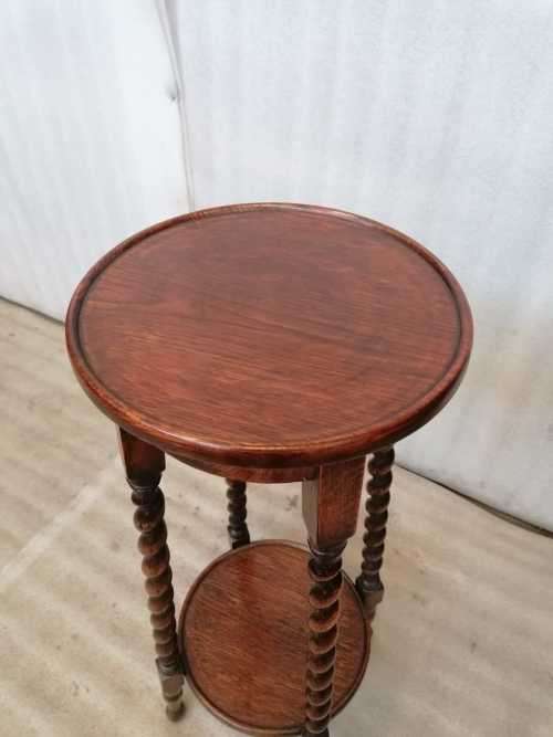 Oak Barley Twist Plant stand