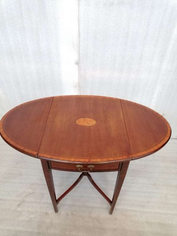 MAHOGANY SHERATON REVIVAL PEMBROKE TABLE