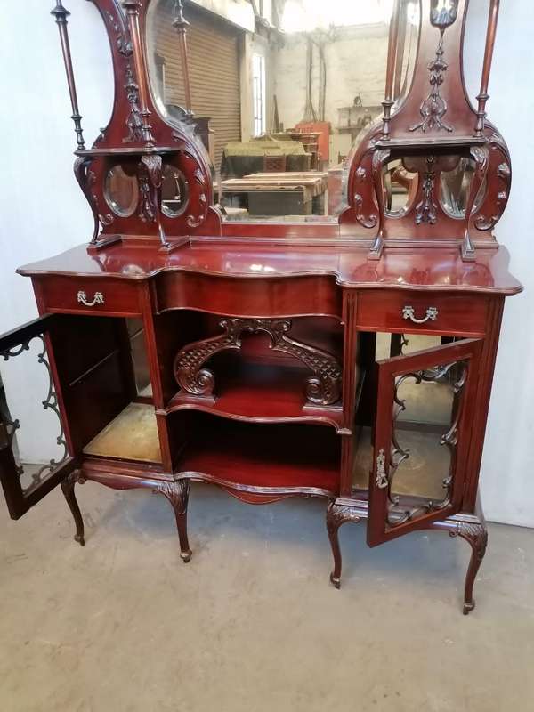 Victorian  Mahogany sideboard/Display cabinet