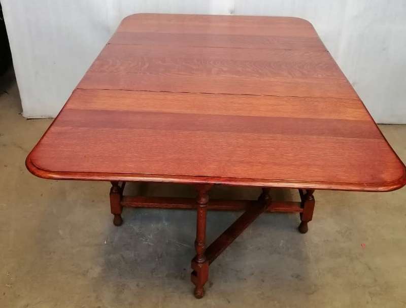 Large Oak Gate Leg Table