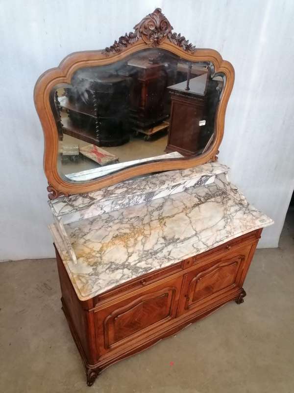 Louis XV Vanity/ Dressing Table with a Beautiful Marble top