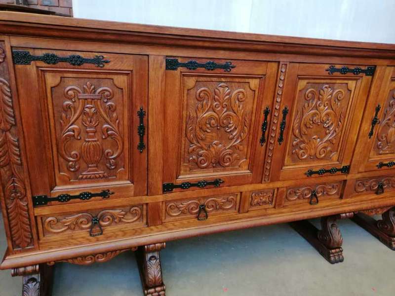 Solid Oak Spanish Renaissance carved Side Board