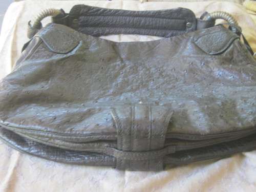 NUTI OSTRICH LEATHER HANDBAG - AS GOOD AS NEW - NEVER USED