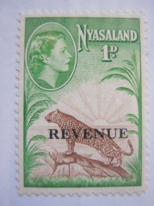 NYASALAND PROTECTORATE - 1953 DEFIN ISSUE QEII 1d BROWN & GREEN OPTD "REVENUE" - UNH