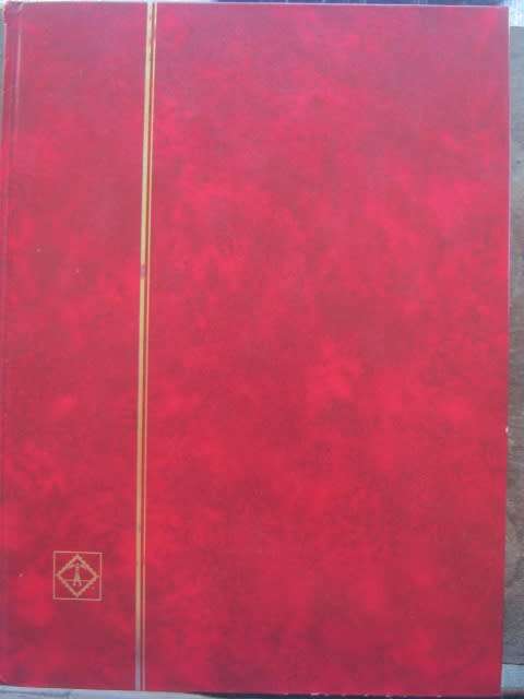 USED "LIGHTHOUSE" STAMP ALBUM - 32 PAGES - 9 STRIPS PER PAGE