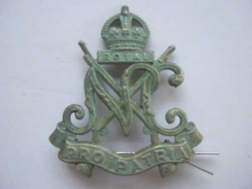 CAP BADGE - ROYAL NATAL CARBINEERS