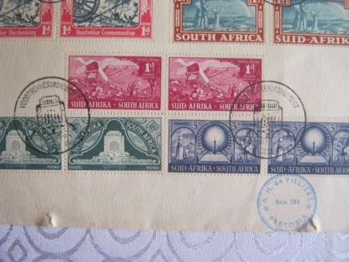 UNION - 1949 VOORTREKKER MONUMENT COMMEMORATIVE COVER CONTAINING 4 x "VOORTREKKER" SETS -RARELY SEEN