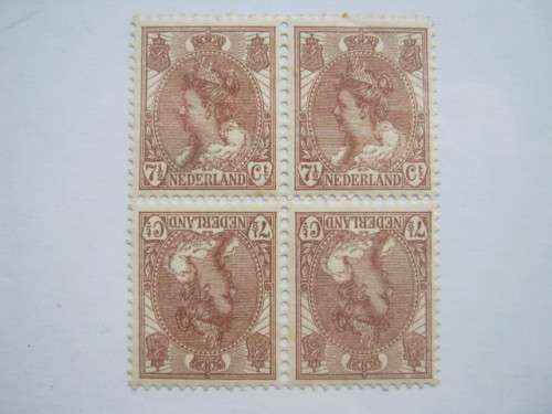 NETHERLANDS - 1924 QUEEN WILHELMINA - 7and1/2c BROWN - BLOCK OF 4 TETE-BECHE - MNH