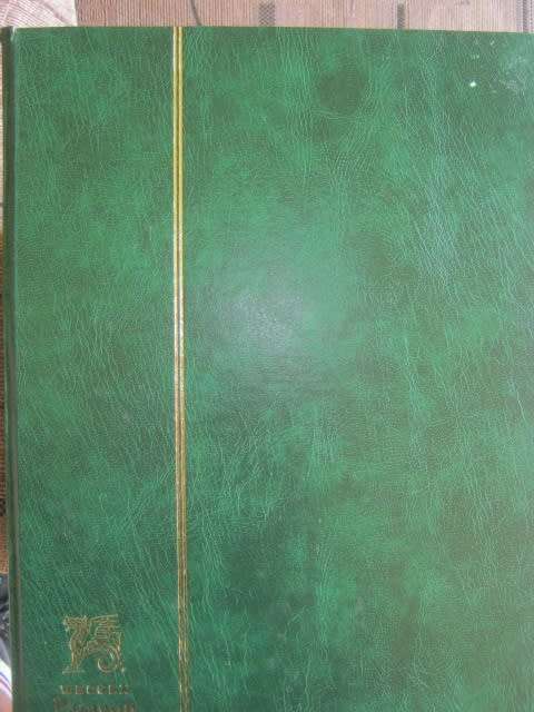 STOCK BOOK - RSA - GOOD COLLECTION FOR THE PERIOD 1961 to 1991 - MINT and USED WITH DUPLICATION