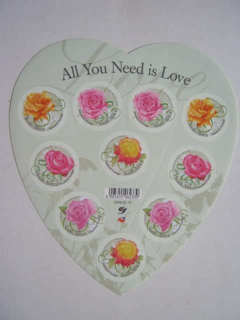 RSA - 2009 ALL YOU NEED IS LOVE - SHEETLET OF 10 - MNH