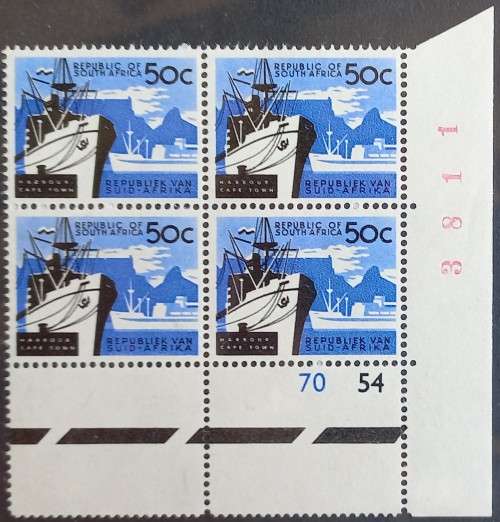 RSA - 1961-63 1st DEFIN ISSUE - 50c CAPE TOWN HARBOUR - CONTROL BLOCK OF 4 - (CYL/SHEET NO.) - MNH