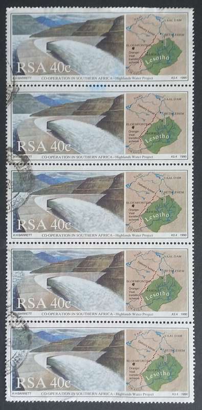 **R1 START** RSA - 1990 CO-OPERATION IN SOUTHERN AFRICA - 40c - STRIP OF 5 - POSTALLY USED