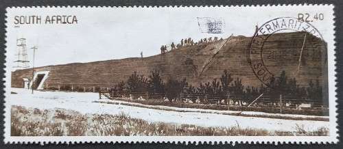 RSA - 2010 CONSTITUTION HILL - R2,40 THE RAMPARTS - SINGLE - POSTALLY USED