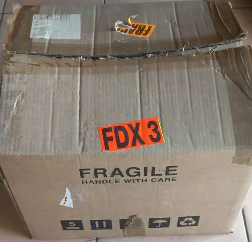 LARGE GLORY BOX - ITEMS THAT ARE SURPLUS TO REQUIREMENTS - FREE SHIPPING VIA PUDO LOCKER TO LOCKER