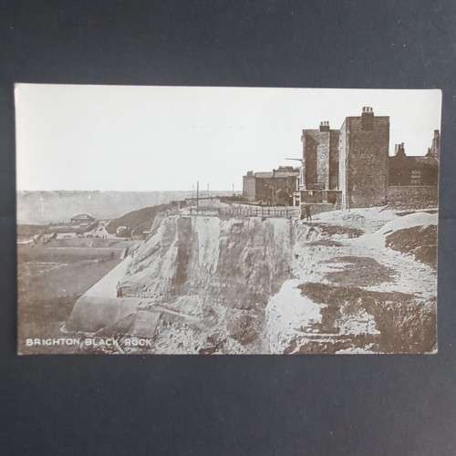 VINTAGE POSTCARD FROM BLACK ROCK, BRIGHTON, GREAT BRITAIN - UNPOSTED