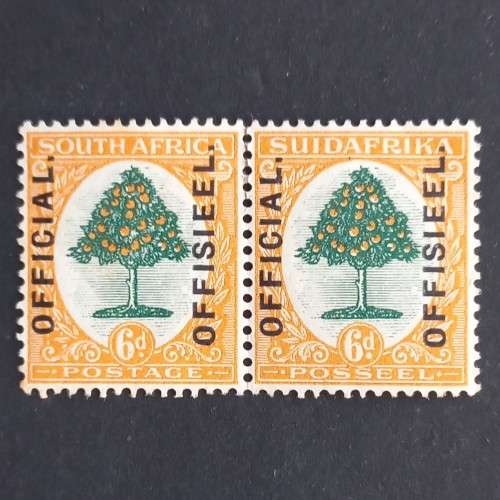 Union - 1926 Officials - 6d Green & Orange - Pair - Unused