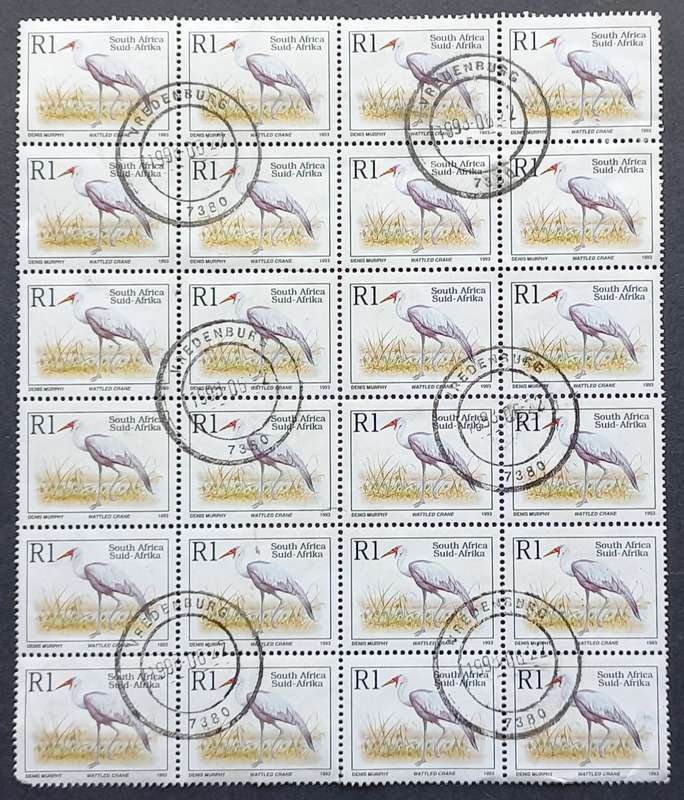 RSA - 1993-97 6th DEFIN ISSUE `ENDANGERED FAUNA` - R1 WATTLED CRANE - BLOCK OF 24 - USED
