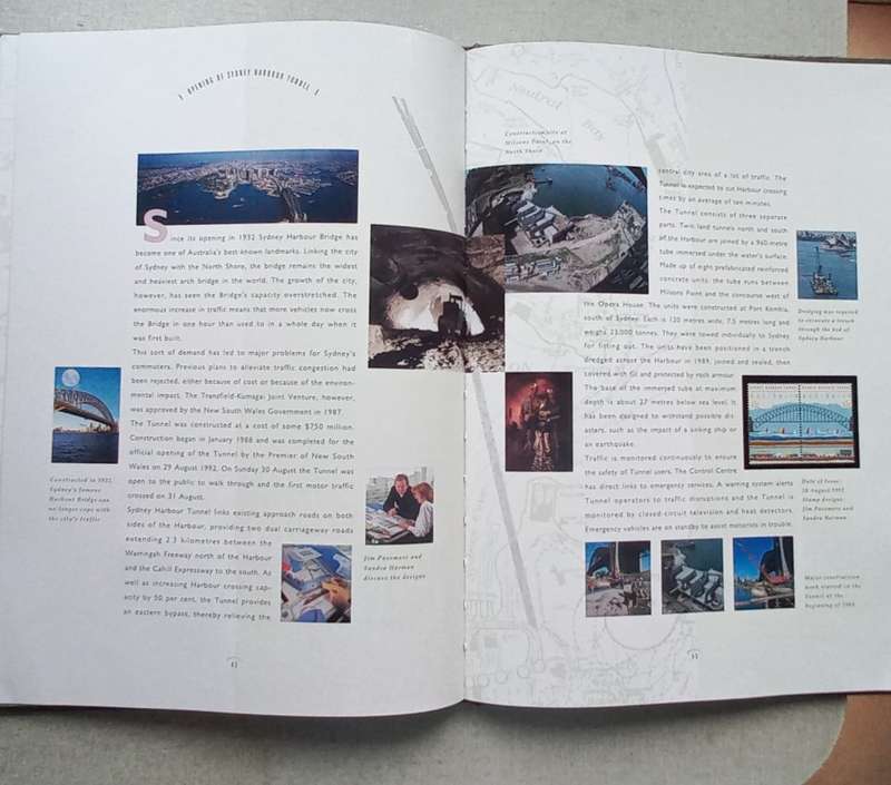 Australia - Collection of 1992 Australian Stamps - Book with Slipcase