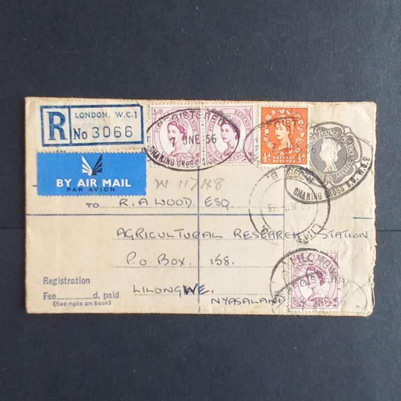 GB QEII - 1956 Registered Cover 8,5d with extra stamps Charing Cross to Lilongwe