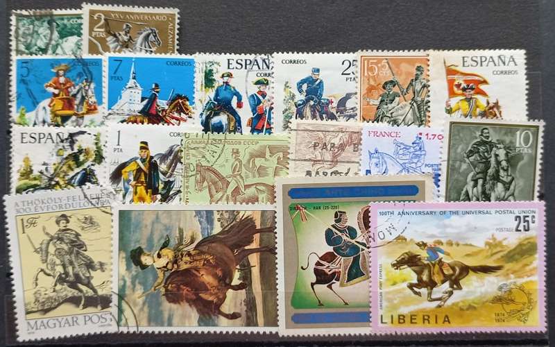 THEMATICS - HORSES IN COMBAT - 18 STAMPS - BID PER STAMP