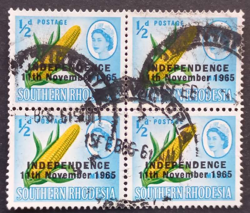 **R1 START** RHODSIA - 1966 `INDEPENDENCE` - 1/2d MAIZE - BLOCK OF 4 - USED