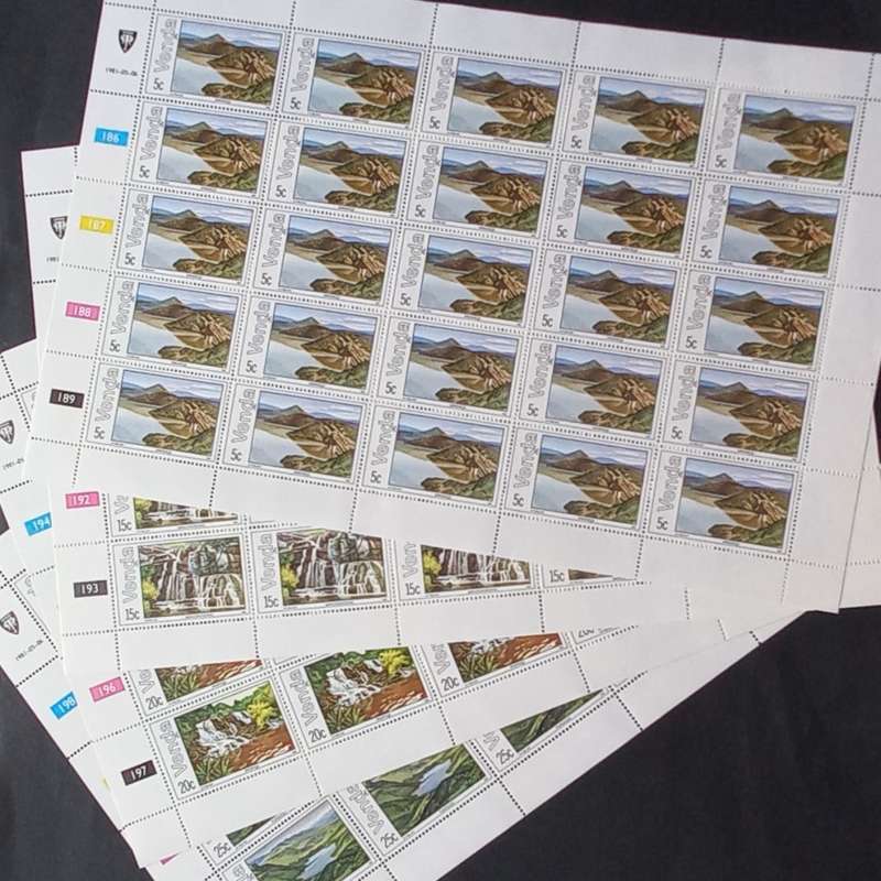 Venda - 1981 Lakes & Waterfalls - Full Set of Full Sheets of 25 - Unused