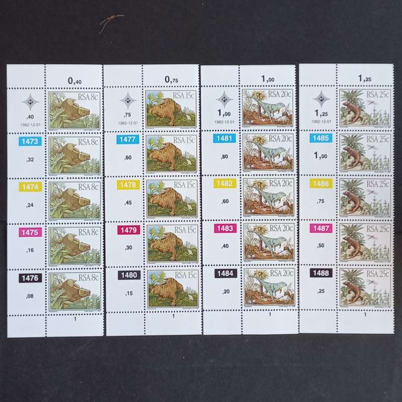 RSA - 1982 Prehistoric Animals - Full Set of Controls - MNH