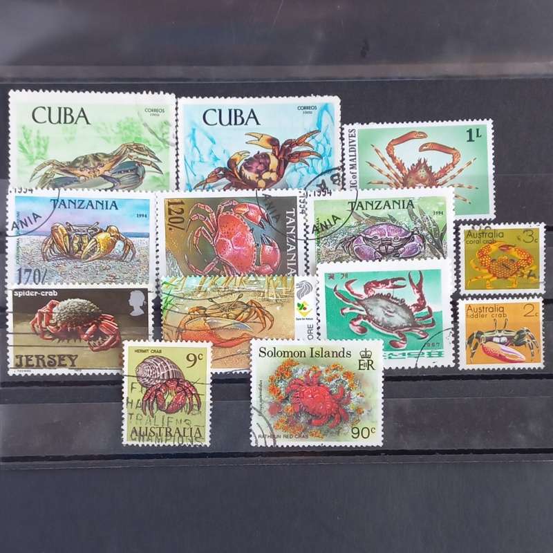 Thematics - Crustaceans - 30 stamps - no duplication