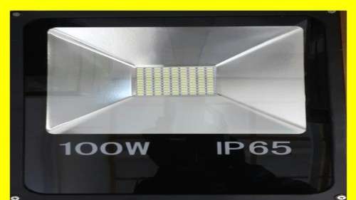 HUGE WHOLESALE PRICE !!!100 WATTS LED ENERGY SAVING FLOOD LIGHTS(cheapest on bob)