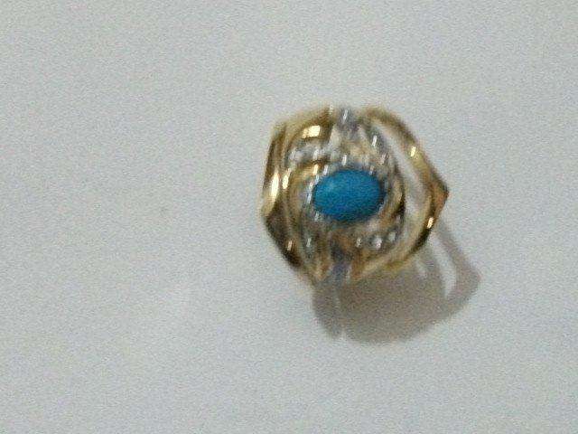 MAD OFFER!!!DESIGNER GOLD FUSION 3 PIECE RING WITH STUNNING SIM GEM SIZE 8 OR 9