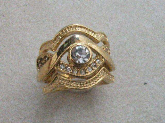 IMPORT DESIGNER GOLD FUSION 3 PIECE RING WITH HUGE SIM DIAMOND SIZE 7 (Free import costs)